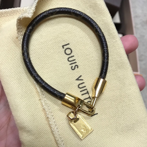 Louis Vuitton Jewelry - 💯 auth Louis Vuitton monogram leather bracelet